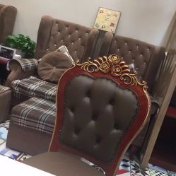 -进巍美甲美睫店
