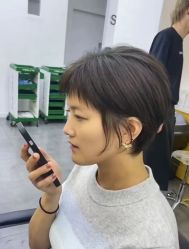 -卓梵美发·精品Salon
