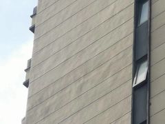 -万达广场(临港店)