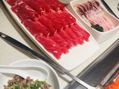 -海底捞火锅鲜切牛肉主题店(长寿路店)