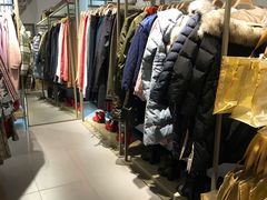 -URBAN REVIVO(北京斯普瑞斯奥特莱斯店)