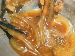 小鸡炖蘑菇-关东小磨东北菜(上海长风大悦城店)