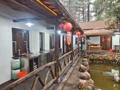 -小小饭店·休闲农庄·安吉松树林里的农家菜