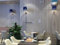 -钟书阁(群光广场店)