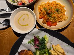 -JINNS锦时 steak&pizza(浸信会礼拜堂旧址店)