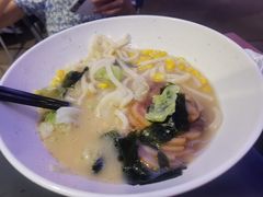 黑醋叉烧乌冬-彗星餐厅(香港迪士尼乐园)