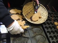 -粉粉乐鲷鱼烧(美罗城店)