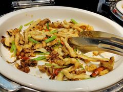 -汉金城海鲜烤肉自助百汇(威海威高广场店)