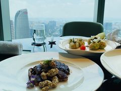 -运·中餐厅(成都华尔道夫酒店)