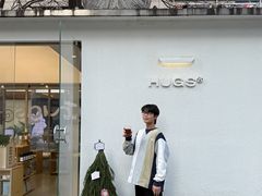 -HUGS coffee(东区店)