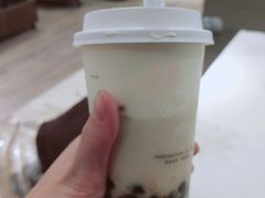 -喜茶(杭州滨江宝龙店)