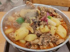 -华中科技大学东三学生食堂
