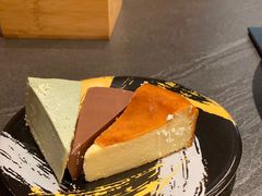 -牛YO寿喜烧·铁板烧和牛火锅自助(市府恒隆店)
