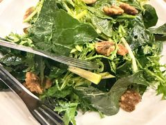 焦糖核桃仁苹果沙拉-本垒美式烤肉(三里屯店)