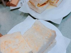 鮮油奶多-华嫂冰室(尖沙咀店)