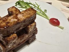 -青叶202都市餐厅(迪诺水镇店)