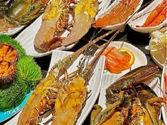 -雍容荟帝王蟹活龙虾展台自助(IFS黑金店)