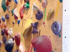 -Upper Climbing Gym 攀岩(华侨城店)