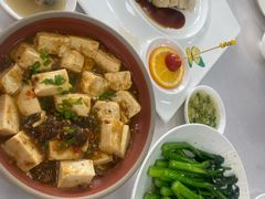 -鹿鸣酒家(越秀店)