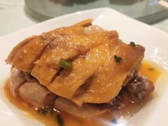 特色葱油鸡-东方明珠老上海8号餐厅(东方明珠广播电视塔店)