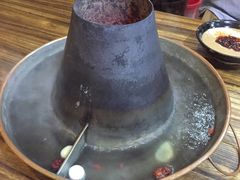 -东镇老火锅(长春路首店)