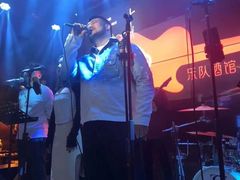 -胡桃里乐队酒馆