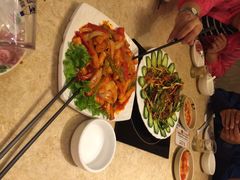 英子狗肉馆-英子补身汤(海兰路店)
