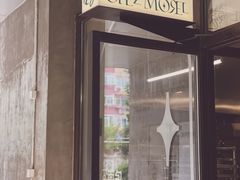 门面-老梦面包CHEZMOREL(麦子店)