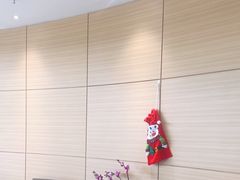 -瑞尔齿科(上海长风大悦城店)