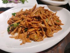 腊肉炒春笋-梁记粥铺(开元地中海店)