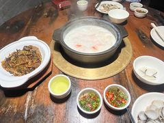 -大良毋米粥·粥底火锅(岭南天地店)