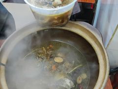 -威邵鸡煲(西华路总店)