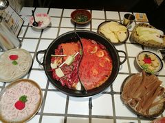 -贰回巷火锅馆(钟楼店)