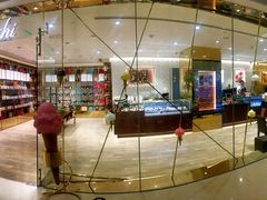 -VENCHI 闻绮(北京国贸商城店)