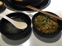 -钢管厂五区小郡肝串串香(奥克斯广场锦城万达店)