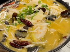 浓汤鱼汁小锅米线-肥汁米蘭香港米线(宁波路总店)