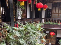 -蔼若春.传承三十年云南菜(金碧公园店)