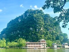 -星湖旅游景区七星岩