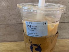 -瑞幸咖啡(大冲商务中心C座店)