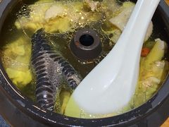 -云海肴·云南小炒·汽锅鸡(天津国金汇店)