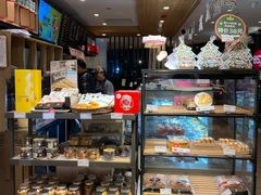 面包甜点陈列柜-85度C(大连店)