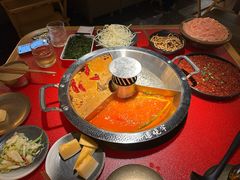 -晓宇重庆火锅(西安荟聚店)