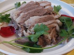 手把羊肉-德乐海蒙餐