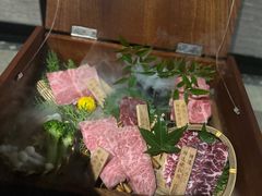-山川小町·极番烧肉(新地假日广场店)