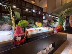 -朗丽兹自助餐厅