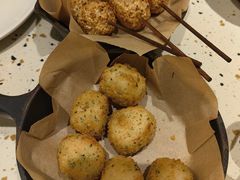 -必胜客(WOW中心城店)