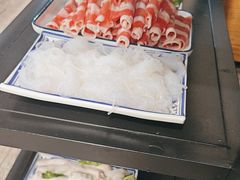 -灶知轩湘西石锅鱼(万佳广场店)