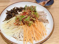 -麦麦山云南菜(复地活力城店)
