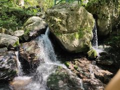 -藏龙百瀑风景区