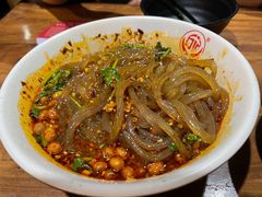 -万记麻辣烫国展总店